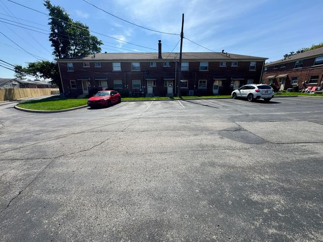 1870 Northwest Boulevard, 8B, Columbus, OH 43212