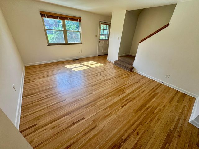1870 Northwest Boulevard, 8B, Columbus, OH 43212