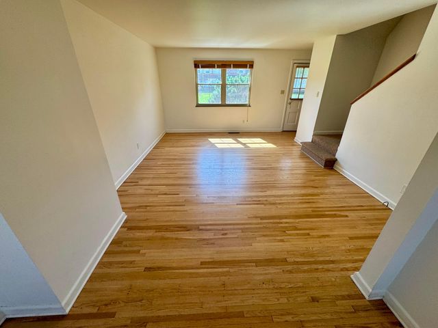 1870 Northwest Boulevard, 8B, Columbus, OH 43212