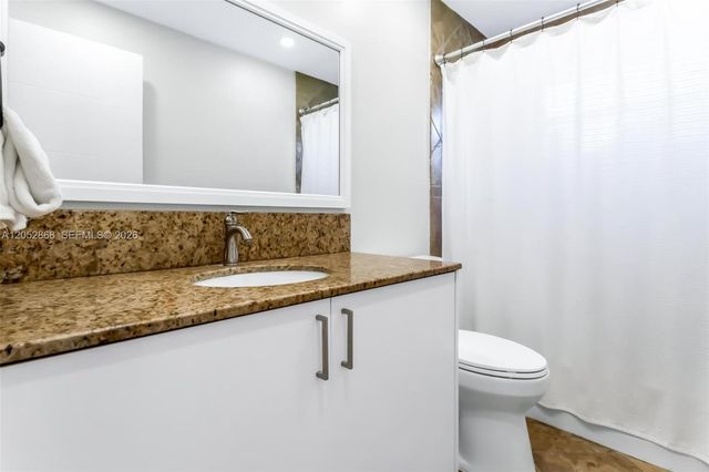 7400 NW 23rd St, Sunrise, FL 33313