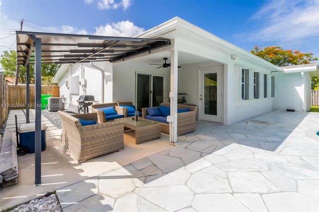 7400 NW 23rd St, Sunrise, FL 33313