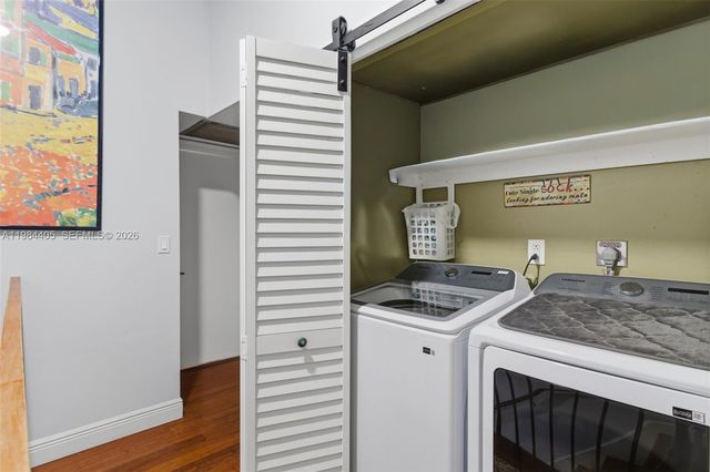 16424 NE 26th Ave 4, North Miami Beach, FL 33160