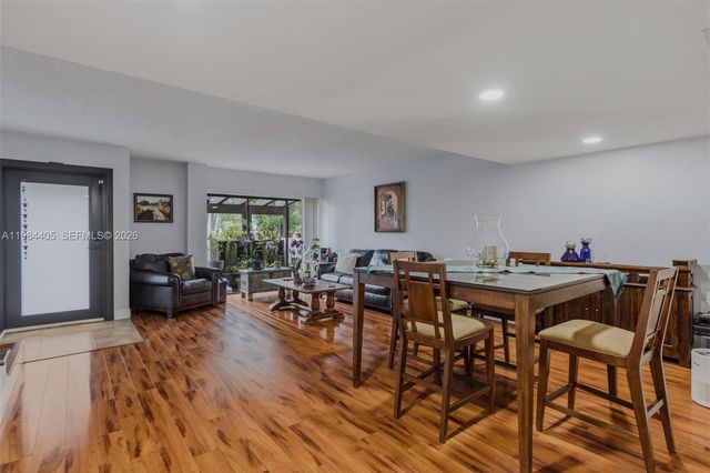 16424 NE 26th Ave 4, North Miami Beach, FL 33160