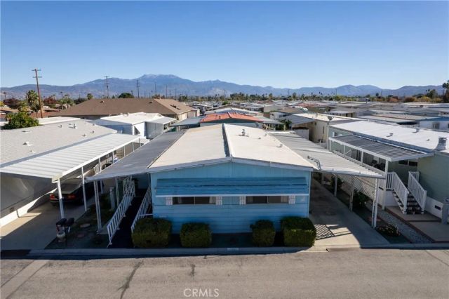 1895 W Devonshire 101, Hemet, CA 92545