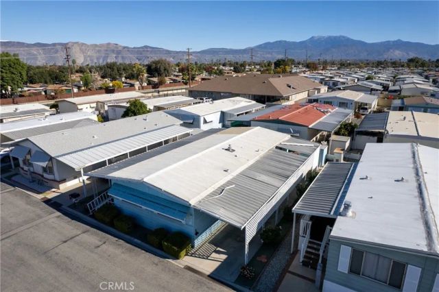 1895 W Devonshire 101, Hemet, CA 92545