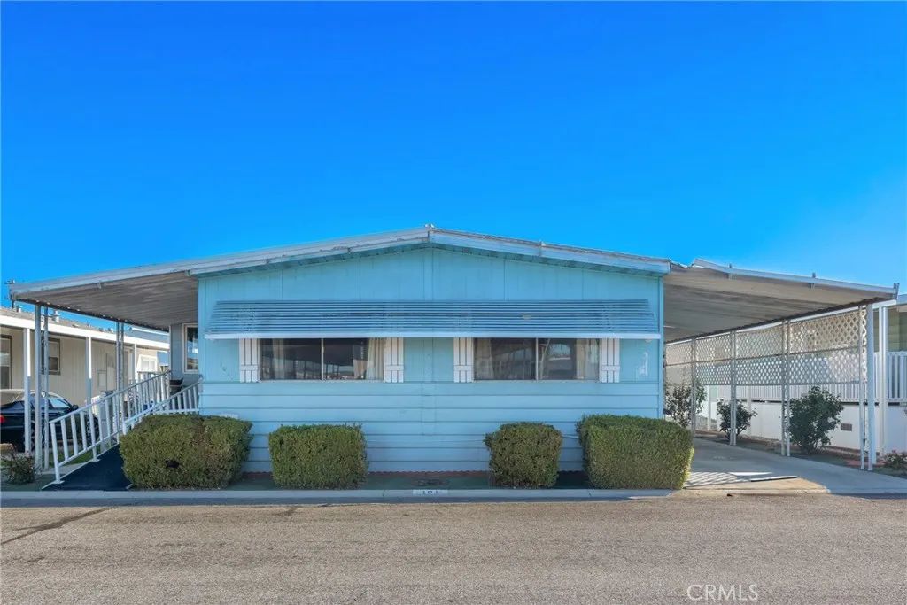 1895 W Devonshire 101, Hemet, CA 92545