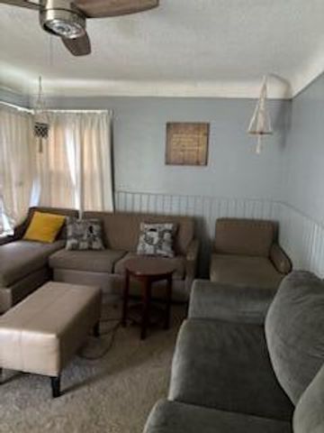 7461 Dolphin, Redford, MI 48239