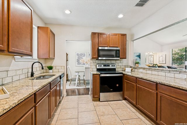 14414 Ledgewood St, San Antonio, TX 78233