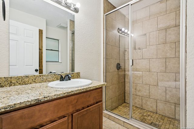 14414 Ledgewood St, San Antonio, TX 78233