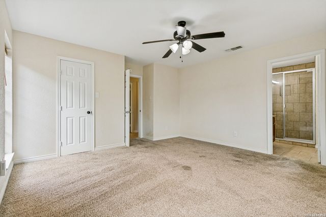 14414 Ledgewood St, San Antonio, TX 78233