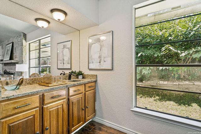 14414 Ledgewood St, San Antonio, TX 78233