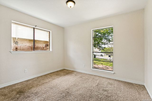 14414 Ledgewood St, San Antonio, TX 78233