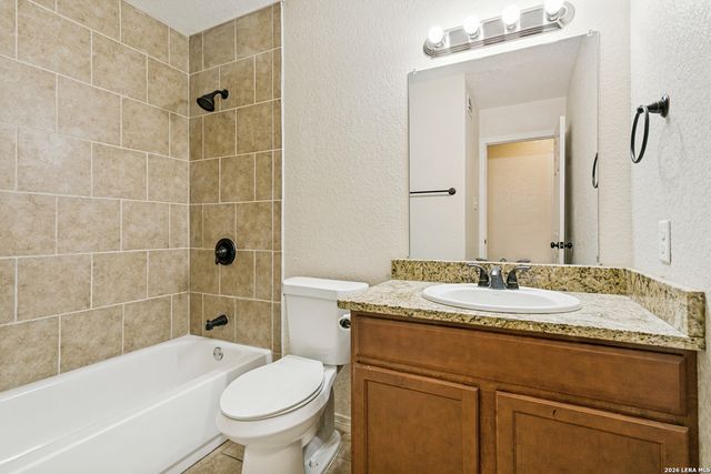 14414 Ledgewood St, San Antonio, TX 78233