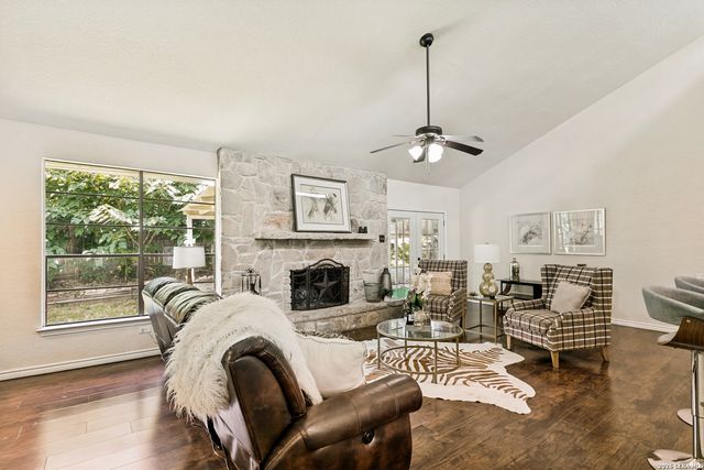 14414 Ledgewood St, San Antonio, TX 78233
