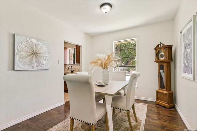 14414 Ledgewood St, San Antonio, TX 78233