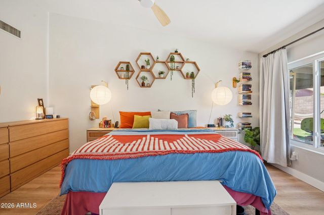 1131 N PEBBLE BEACH Drive, Gilbert, AZ 85234