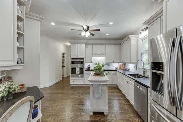 9315 Spinnaker Lane, Gainesville, GA 30506