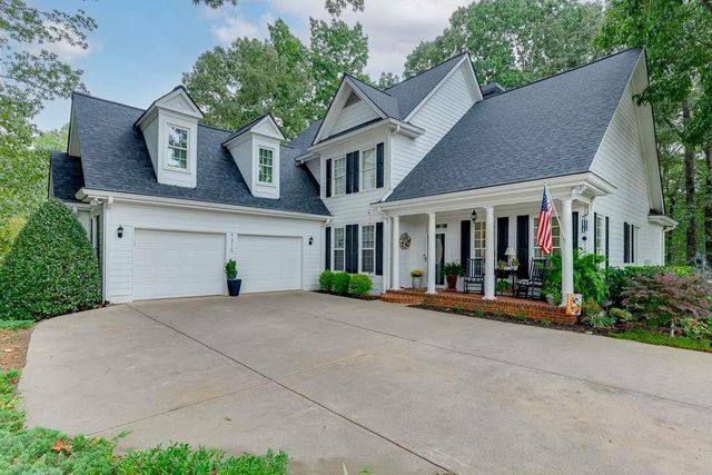 9315 Spinnaker Lane, Gainesville, GA 30506