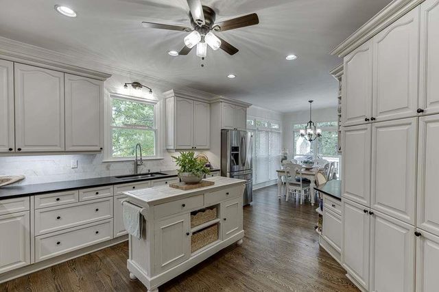 9315 Spinnaker Lane, Gainesville, GA 30506