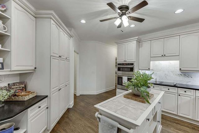 9315 Spinnaker Lane, Gainesville, GA 30506