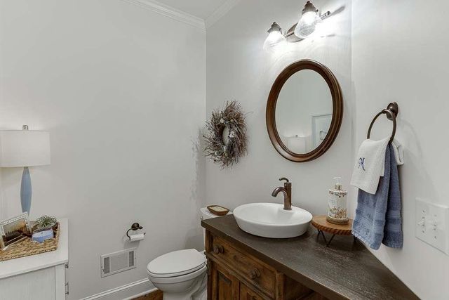 9315 Spinnaker Lane, Gainesville, GA 30506