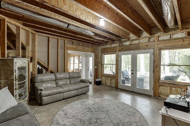 9315 Spinnaker Lane, Gainesville, GA 30506