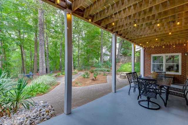 9315 Spinnaker Lane, Gainesville, GA 30506