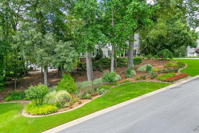 9315 Spinnaker Lane, Gainesville, GA 30506