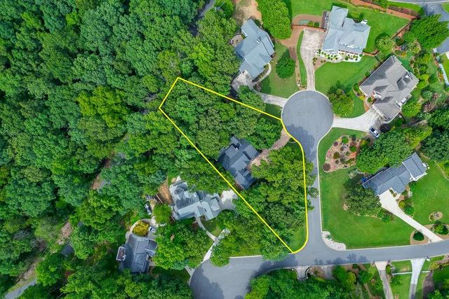 9315 Spinnaker Lane, Gainesville, GA 30506