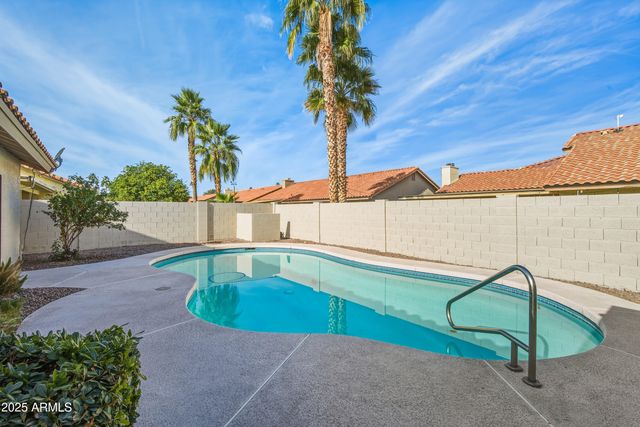 11130 W SIENO Place, Avondale, AZ 85392