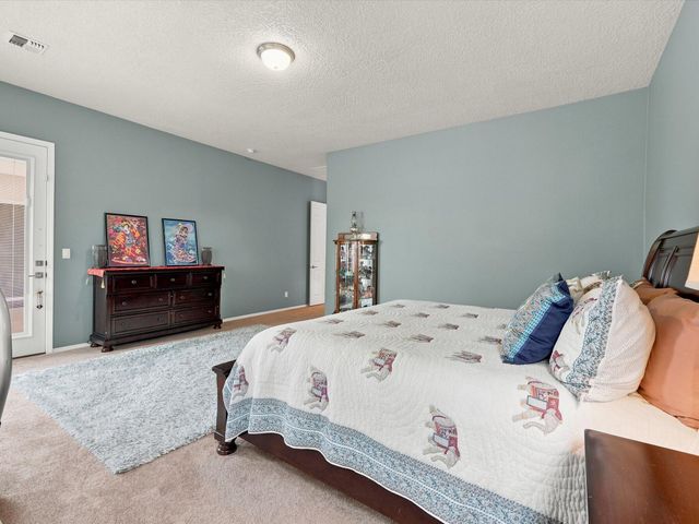 40 Vista Hermosa Place NE, Rio Rancho, NM 87124