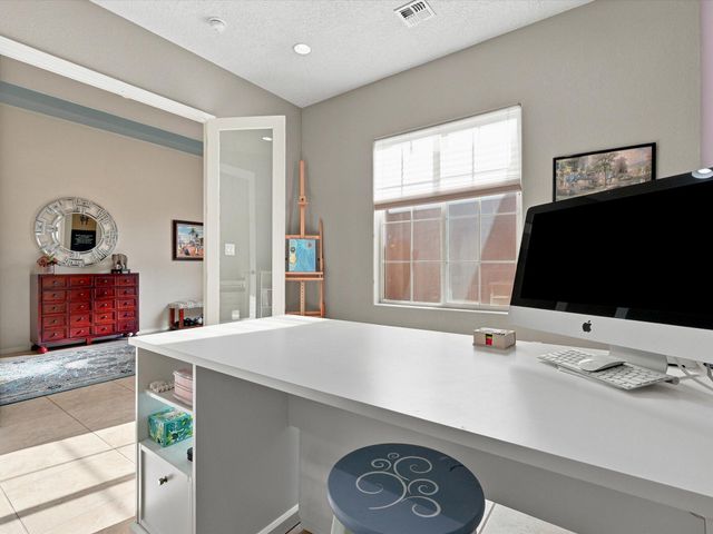40 Vista Hermosa Place NE, Rio Rancho, NM 87124