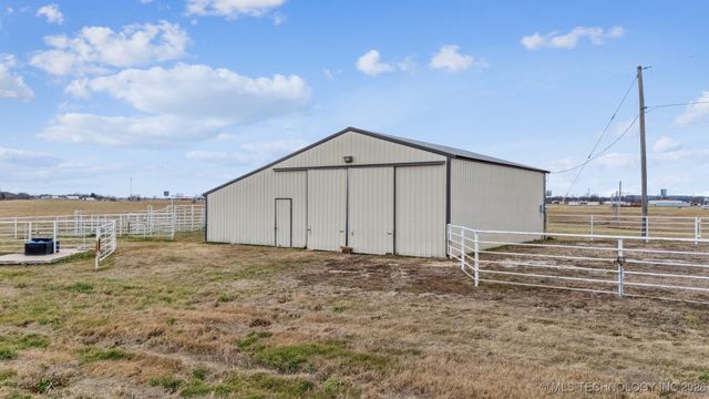 437367 E 320 Road, Big Cabin, OK 74332