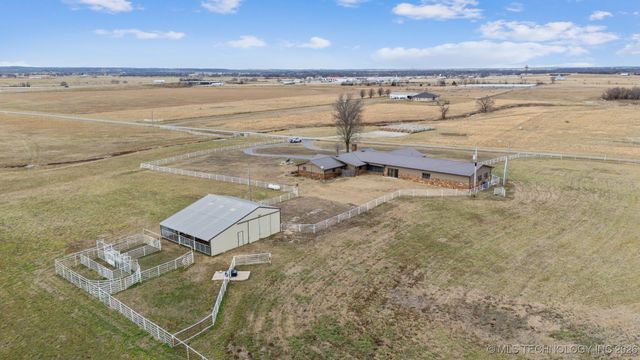 437367 E 320 Road, Big Cabin, OK 74332