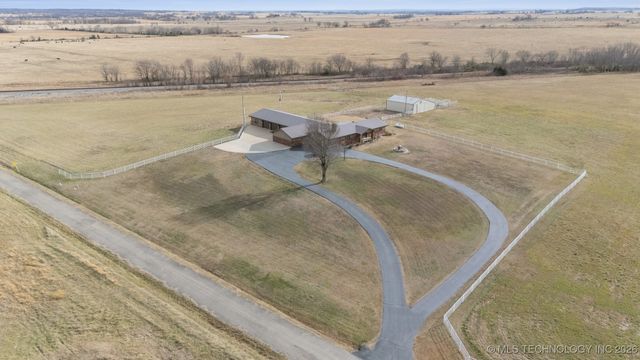 437367 E 320 Road, Big Cabin, OK 74332