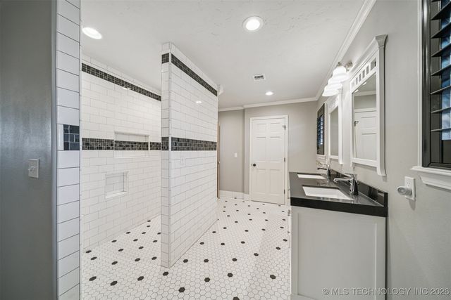 437367 E 320 Road, Big Cabin, OK 74332