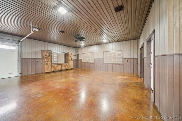 437367 E 320 Road, Big Cabin, OK 74332