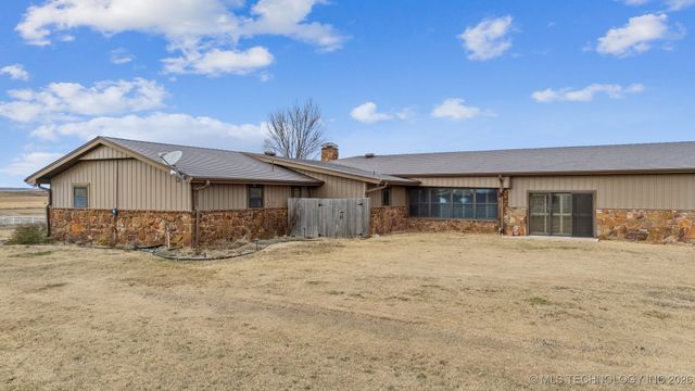 437367 E 320 Road, Big Cabin, OK 74332