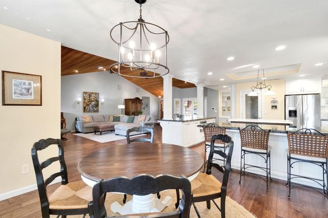 1367 E Decatur Avenue, Fresno, CA 93720