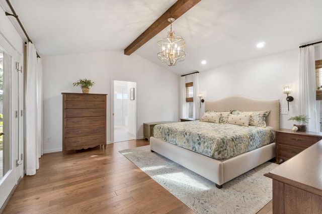 1367 E Decatur Avenue, Fresno, CA 93720