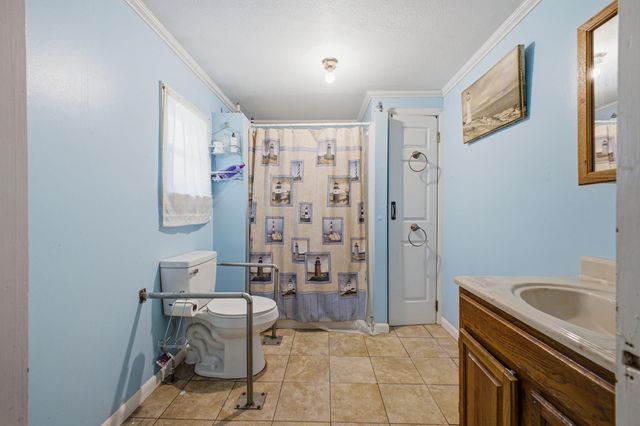 3508 N MAIN ST, Toms Brook, VA 22660