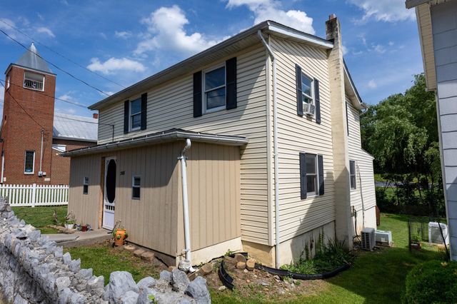 3508 N MAIN ST, Toms Brook, VA 22660