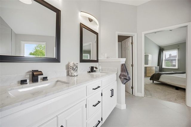 13975 W 148 Street, Olathe, KS 66062