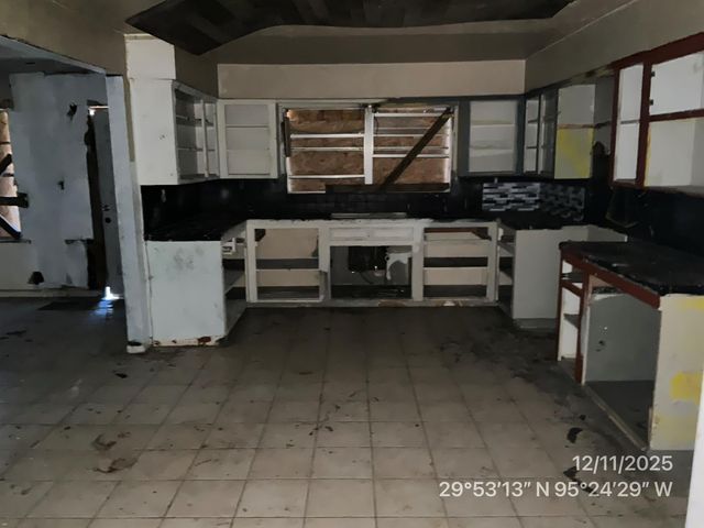 542 W Mierianne Street, Houston, TX 77037