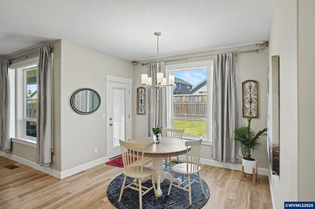 525 NE Aspen St, Sublimity, OR 97385