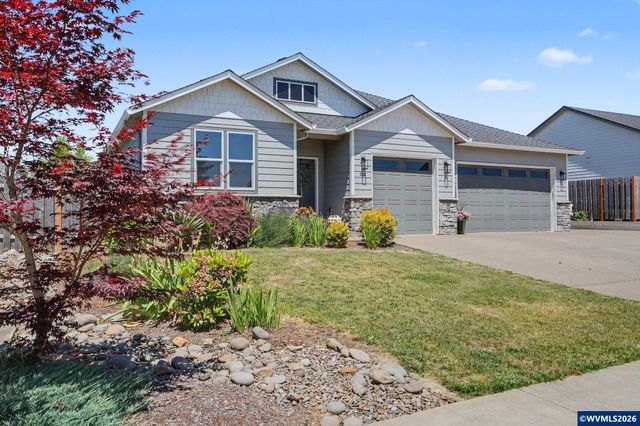 525 NE Aspen St, Sublimity, OR 97385