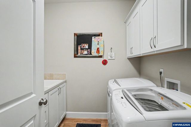 525 NE Aspen St, Sublimity, OR 97385