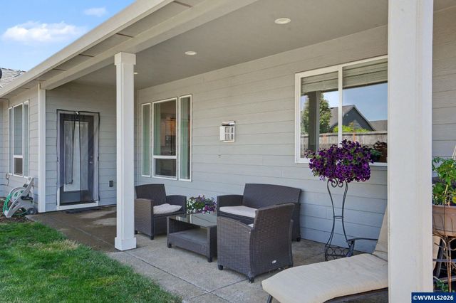 525 NE Aspen St, Sublimity, OR 97385