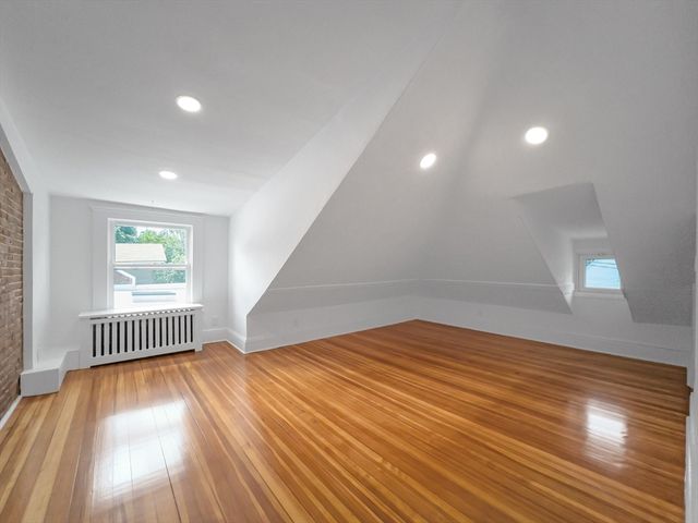 100 Chestnut Avenue 3, Boston, MA 02130