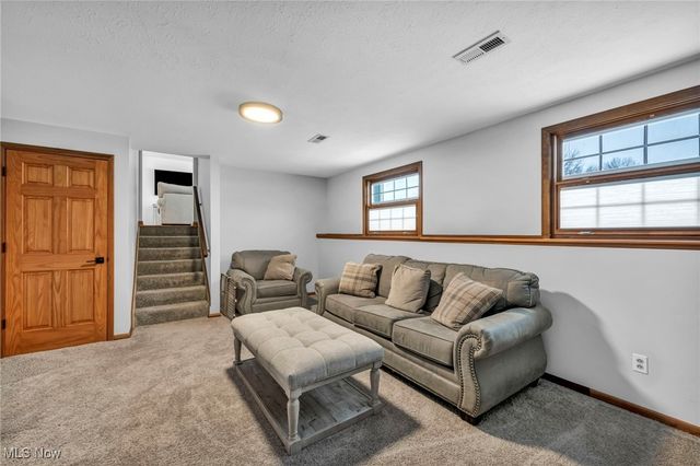 5116 Creekside Boulevard, Brunswick, OH 44212